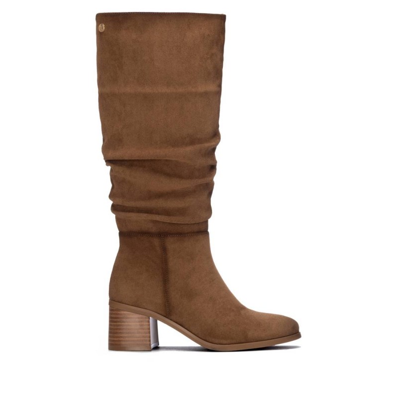 Bota de mujer XTI 146530 Camel
