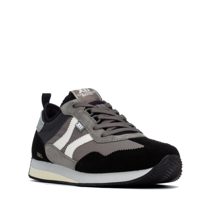 Zapato de hombre XTI 146702 Gris