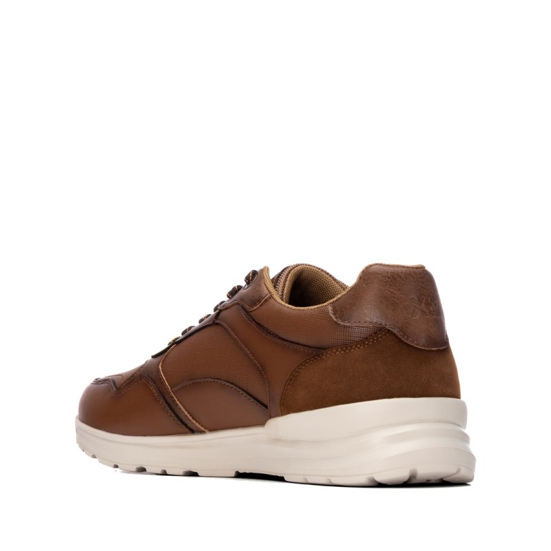 Zapato de hombre XTI 146718 Camel