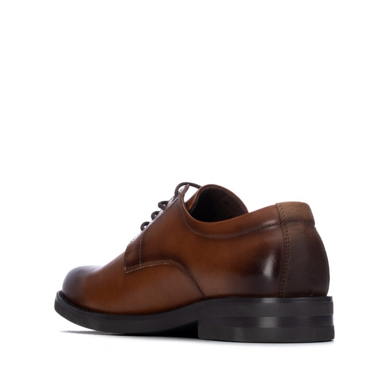 Zapato de hombre XTI 146760 Camel
