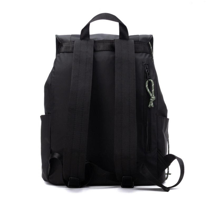 Bolso de hombre XTI 184684 Negro