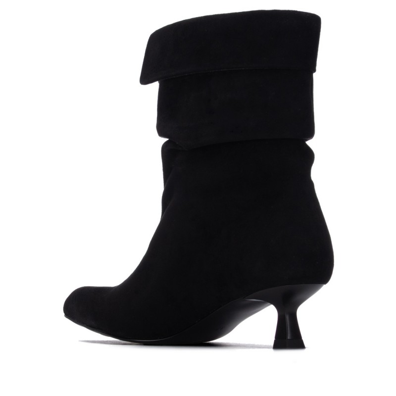 BotÍn de mujer XTI BASIC 130757 Negro