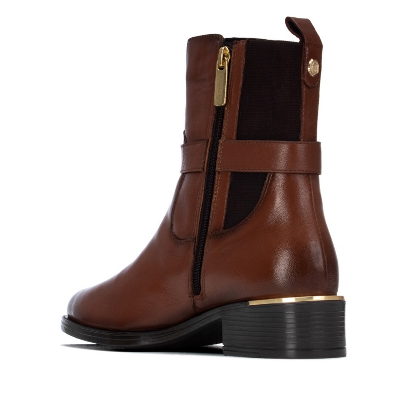 BotÍn de mujer CARMELA 164008 Camel