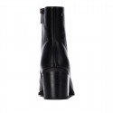 BotÍn de mujer CARMELA 164133 Negro