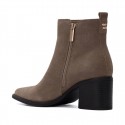 BotÍn de mujer CARMELA 164257 Taupe