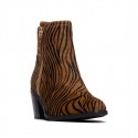 BotÍn de mujer CARMELA 164386 Camel