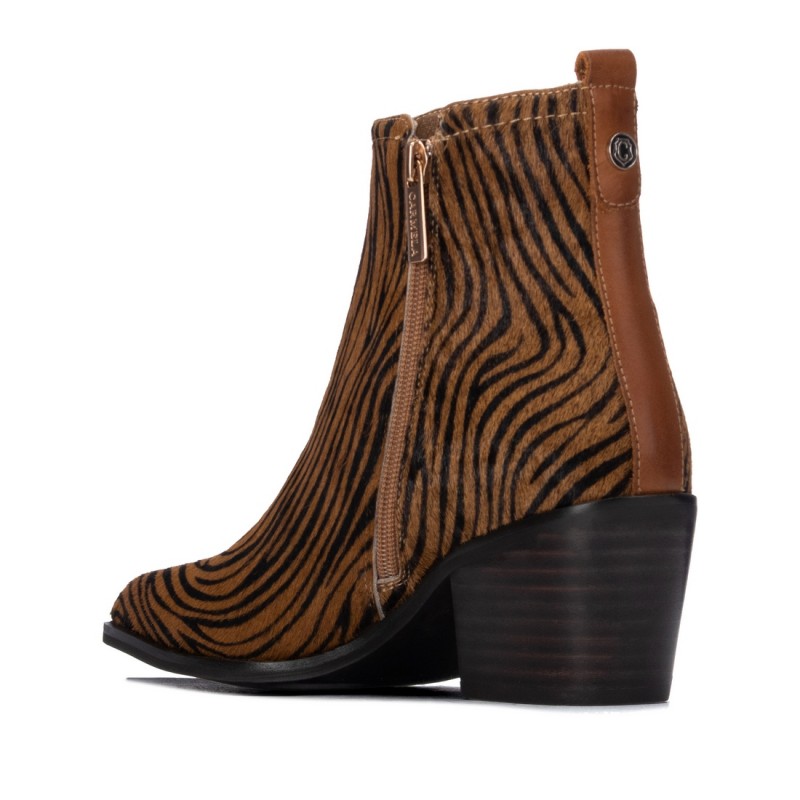 BotÍn de mujer CARMELA 164386 Camel