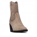 BotÍn de mujer CARMELA 164387 Taupe