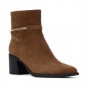 BotÍn de mujer CARMELA 164398 Camel