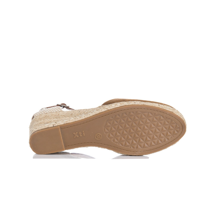 Cuñas Mujer XTI 140746 Taupe