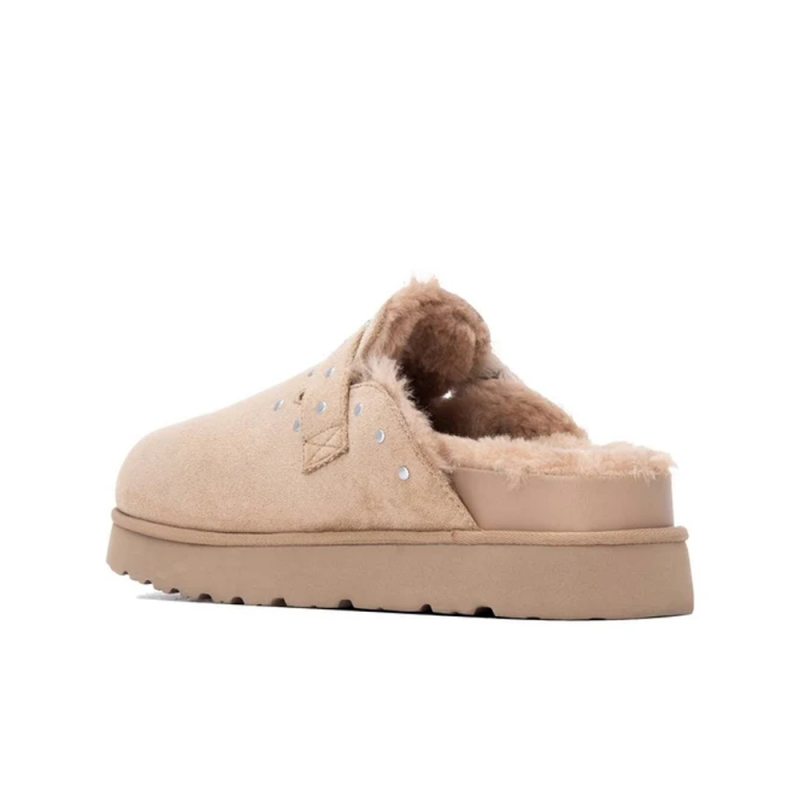 Zuecos Mujer XTI 146060 Beig